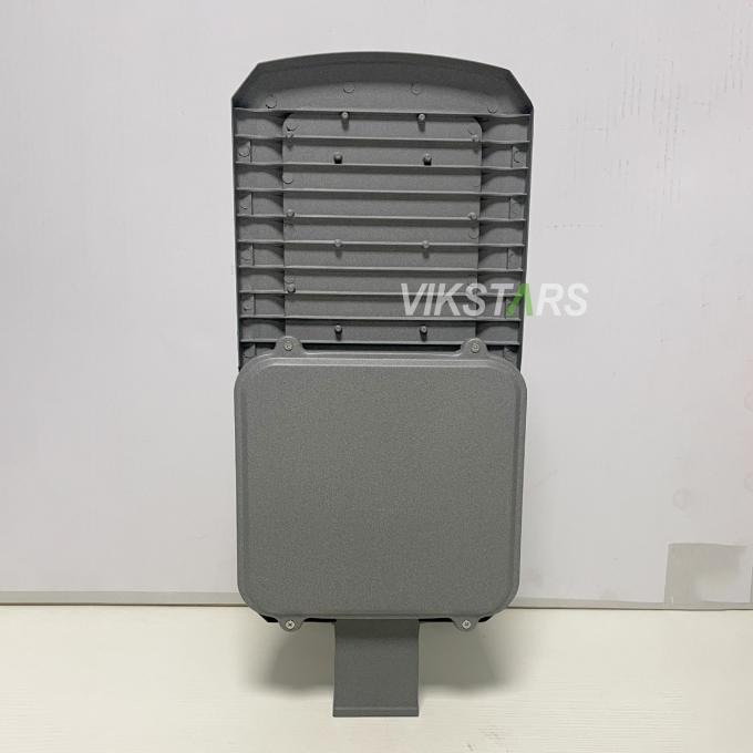 500W 600W 800W 高品質 プロジェクト ランプ 庭 ヴィラ 村 のための太陽光路灯 5