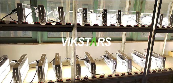 良い価格 100W モジュール 洪水照明 IP65 防水 高スタジアム マスト照明反射器 24