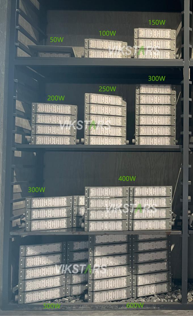 50W 100W 150W 200W 250W 300W モジュール ハイマスト 洪水照明 屋外サッカー場照明 6