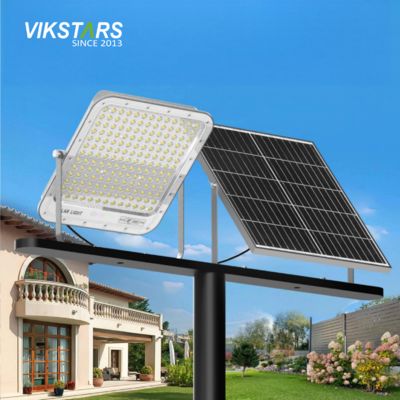購入 バッテリー交換 60w 100w 200w 300w 太陽光洪水ライト PCレンズ オンライン製造