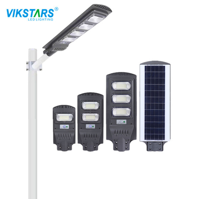 屋外の照明のための 1 つの LED の太陽街灯 IP66 の冷たい白のすべて
