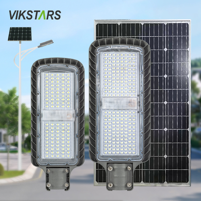 高電力 960WH 太陽光路灯 メインストリートのための長持ち太陽光ランプ
