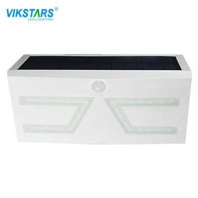 VIKSTARSの中庭の太陽動力を与えられた庭は4季節100lm/W 70Raをつける